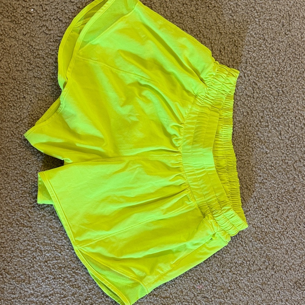 Lululemon size 6 short Neon Yellow Women's Athletic Shorts